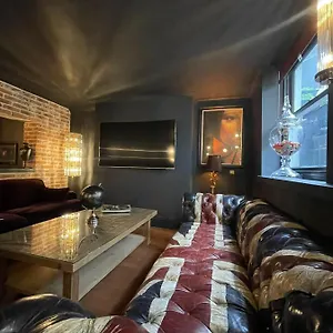Apartment The 21 Luxury Seaside, Brighton