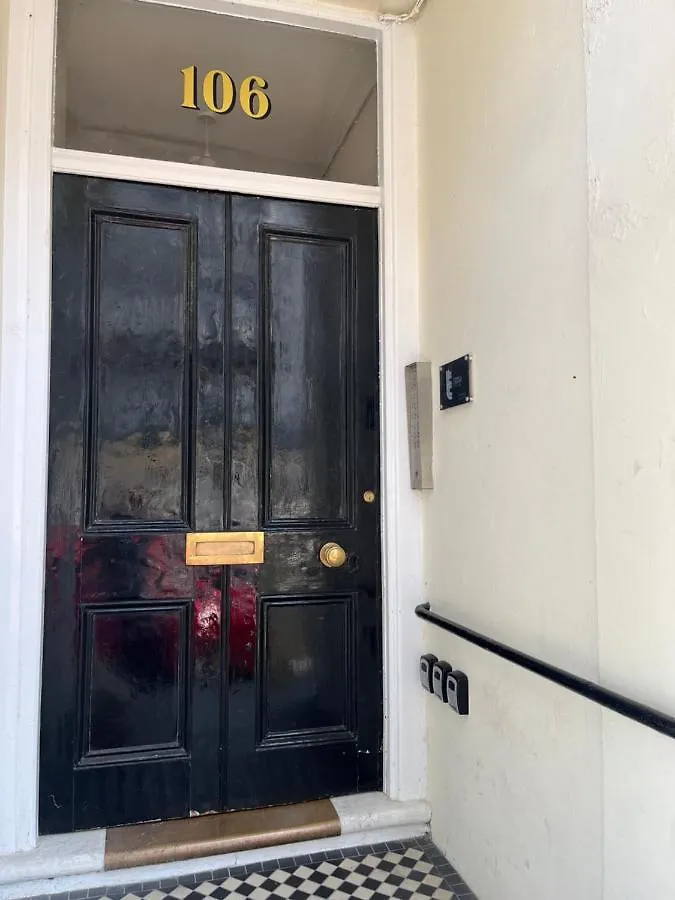 Studio Flat Brighton Hove Border Apartment